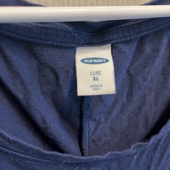 Old Navy Luxe Tank top - Picture 2 of 2